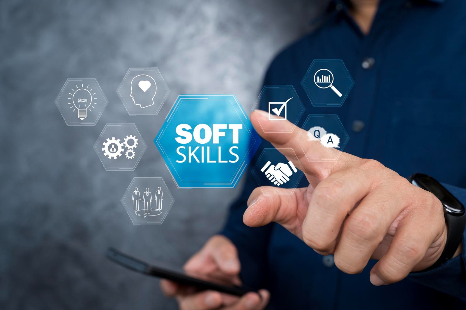 7 Essential Soft Skills Every Business & Management Student Should Master